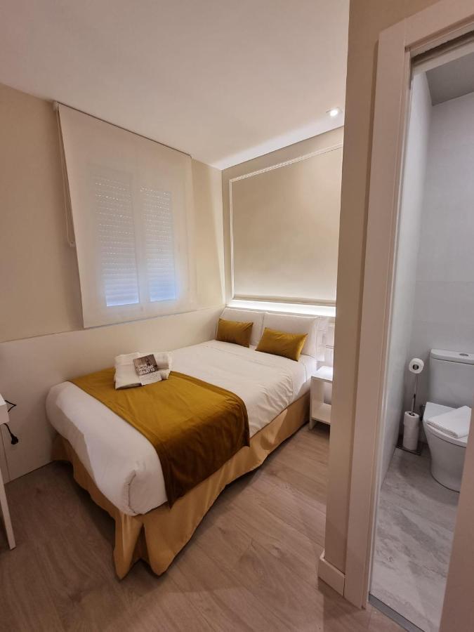 Le Petit Palü-Velarde Otel Madrid Dış mekan fotoğraf